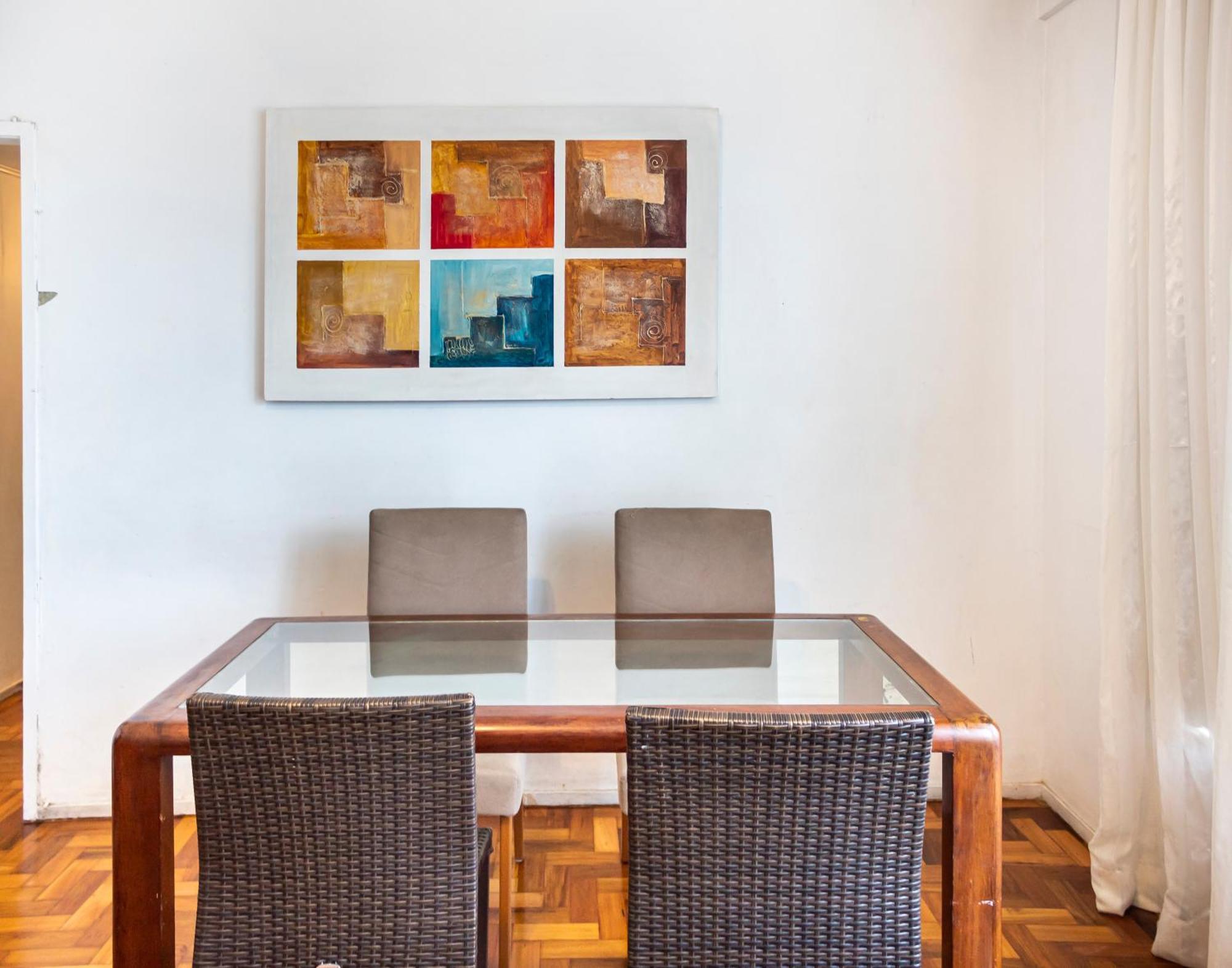 Completo Na De Copacabana, 3 , Em Andar Alto Com Vista Mar, Ar ,wifi, Tv Canais A Cabo, Pauloangerami Mvc18 Apartamento